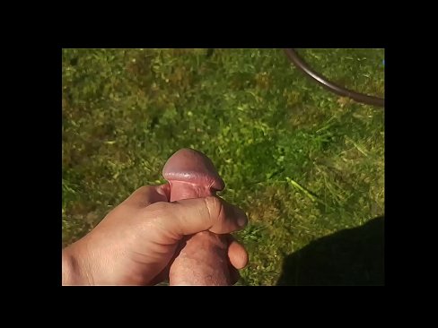 ❤️ Hot Hottie kritt hir rosa Muschi gefuckt a spréngt mat engem Sprëtz an engem Summergaart ☑ Qualitéit Porno op lb.pornoboden.ru ❤