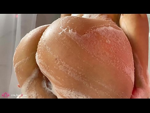 ❤️ Brunette masturbéiert Pussy mat Vibrator fir en intensiven Orgasmus an der Dusch ☑ Qualitéit Porno op lb.pornoboden.ru ❤